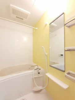 お風呂で日々の疲れを落としましょう