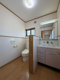 洲本市由良町由良の中古一戸建ての画像