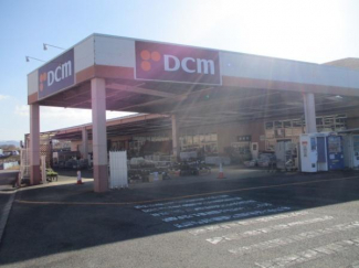 DCM垣生店まで1127m