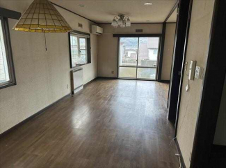 リビングダイニング