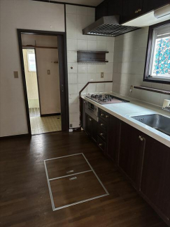 松山市下伊台町の中古一戸建ての画像