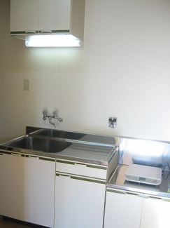 1口IHコンロ付き。ガスコンロも設置可能です。