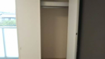 クローゼットもありますよ。