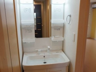 【洗面所】