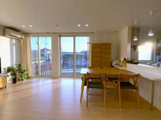 松山市平井町の中古一戸建ての画像