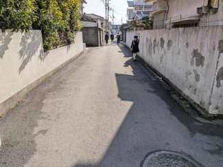 東側松山市道東雲６号線