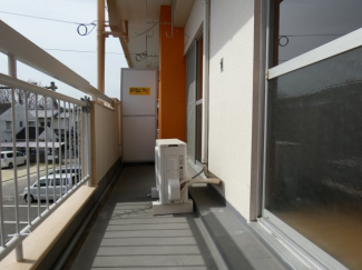 【バルコニー】