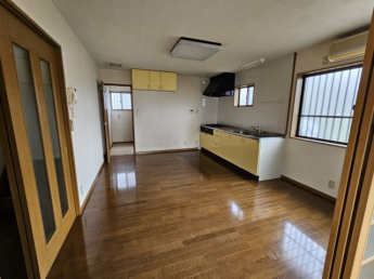 【居間・リビング】