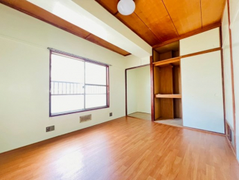 【居間・リビング】