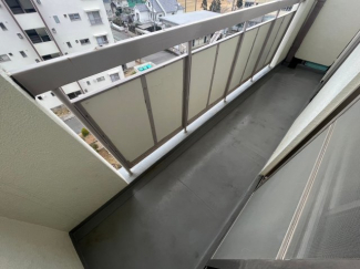 【バルコニー】