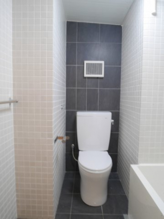 シンプルで使いやすいトイレです