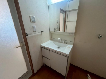 【独立洗面台】