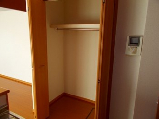 たっぷりとした収納スペースです