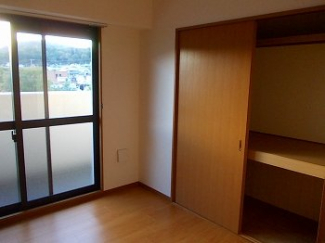 小物を収納するのに便利です