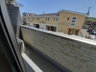 陽当たり良好なバルコニーです