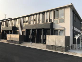 外観写真（昼）