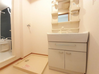 広い洗面スペース