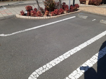 駐車場に車を止められます