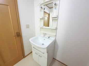 脱衣スペースもあります