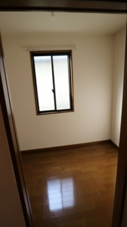 こちらのリビングで趣味の時間をお楽しみください