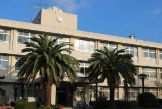 西条市立東予東中学校まで2019m