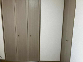 シビルタワーエンブレムの画像