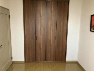 シビルタワーエンブレムの画像