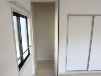 住空間を広々使える収納スペース付き