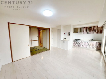 リビングダイニング