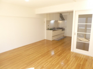 【居間・リビング】