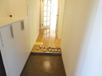 【玄関】