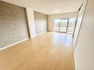 ＬＤＫ約１６．５帖