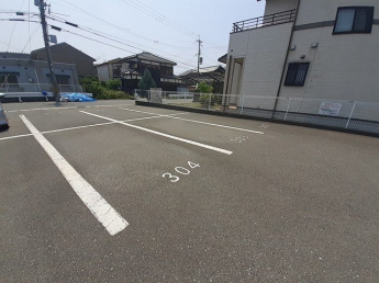 駐車場完備です