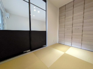 落ち着いた雰囲気の和室付きです