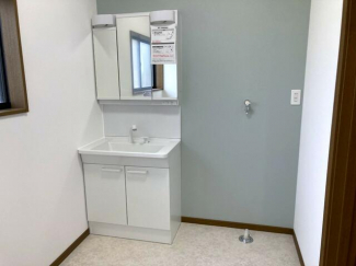 今治市新谷の中古一戸建ての画像