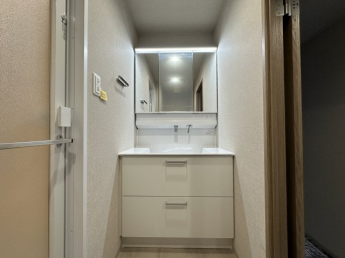 【独立洗面台】