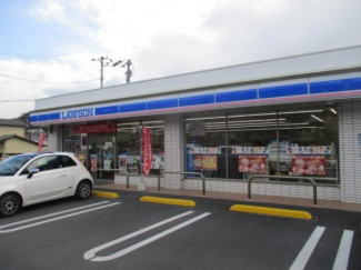 ローソン松山西衣山駅前店まで1005m