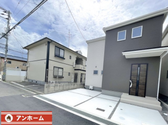 前面道路含む現地写真です