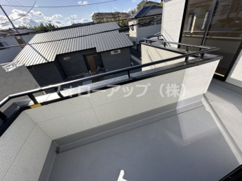 バルコニーがあります