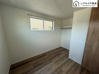 全居室に収納を完備しておりますので、いつでもお部屋をすっきりとお使い頂けそうです。自分好みのインテリアやレイアウトを考えるのも楽しみです♪