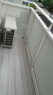 落ち着いた時間を過ごせるバルコニーです