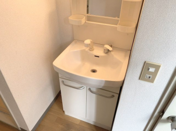 【洗面所】