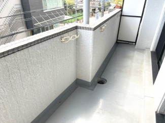 【バルコニー】