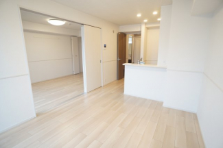 【居間・リビング】