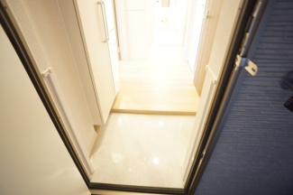 【バルコニー】