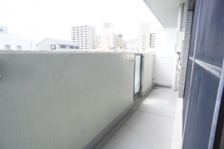 【バルコニー】
