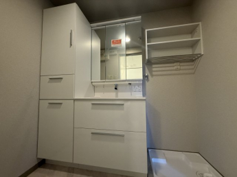 【独立洗面台】