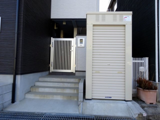 【エントランス】