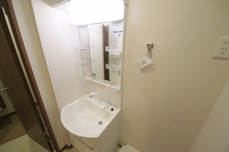【洗面所】
