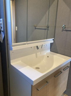 大久　渡辺様　築浅　２階建ての画像